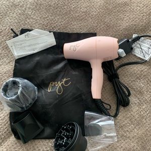 Pyt travel size hair dryer